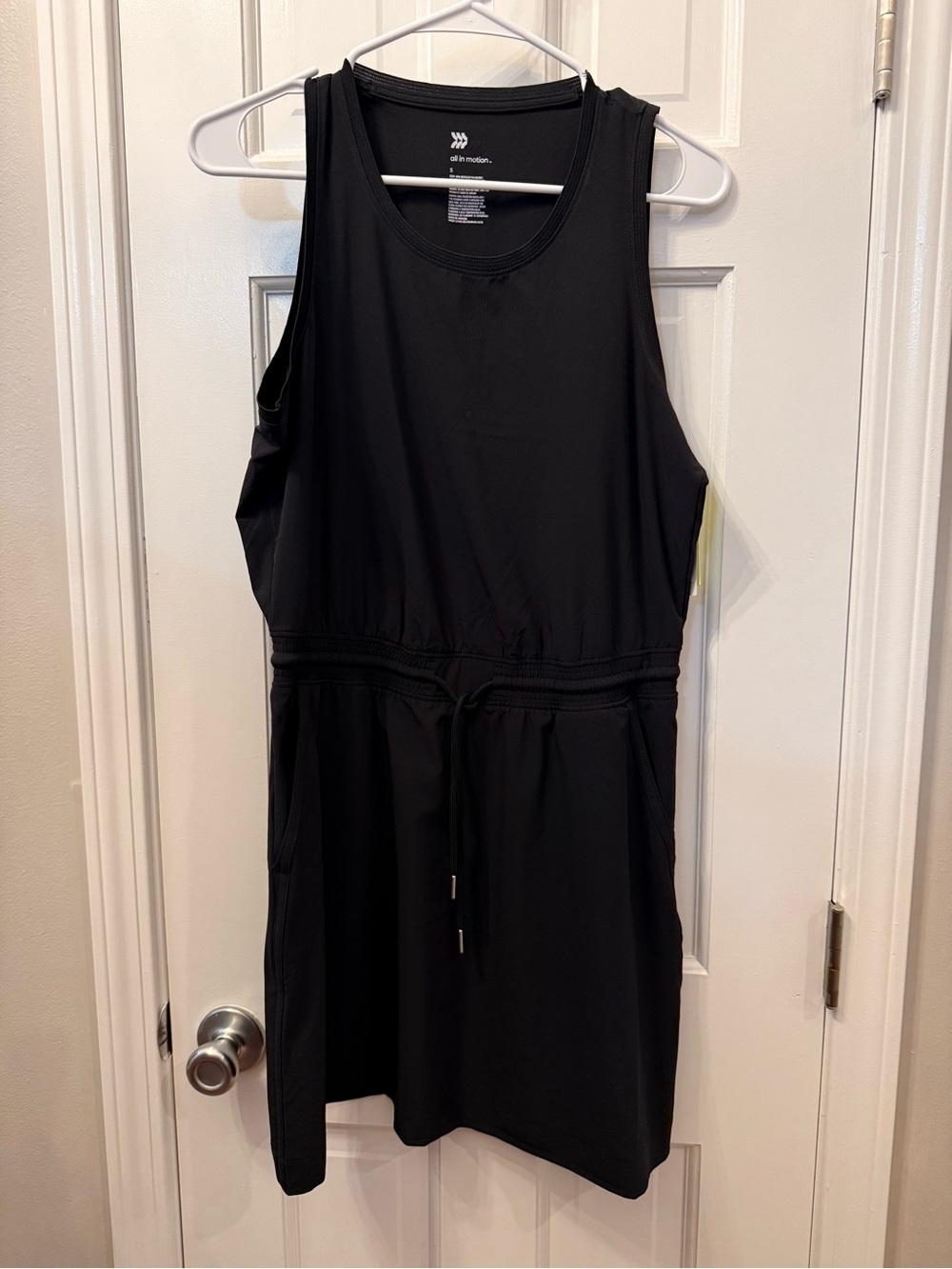All In Motion Lightweight Active Travel Dress w/ Drawstring Size Small - Picture 4 of 6